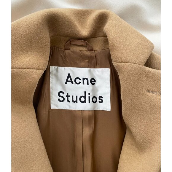 Acne Single Breasted Coat in Camel, size 36. Fits like a size Small - Picture 6 of 12